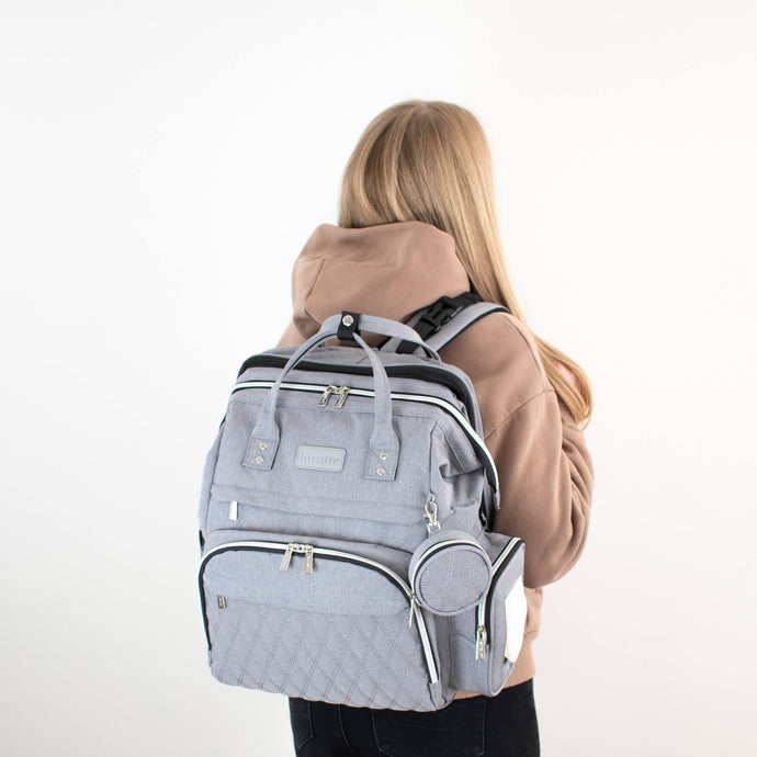 The Diaper Bag Struggle Is Real: How Canadian Moms Are Finally Solving It