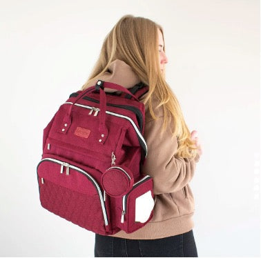 Tote vs. Backpack Diaper Bags: What Canadian Moms Really Prefer